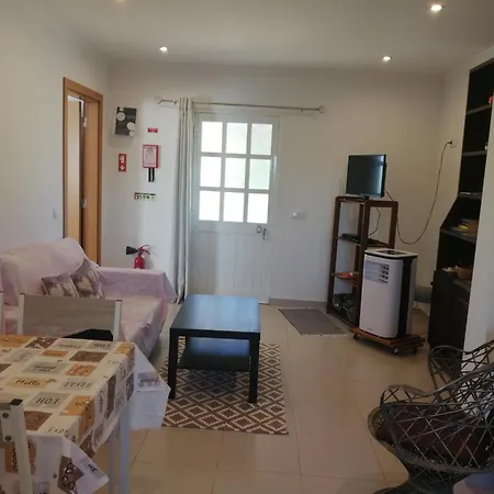 Medronhal Em 520 - 2- Casas De Medronhal *